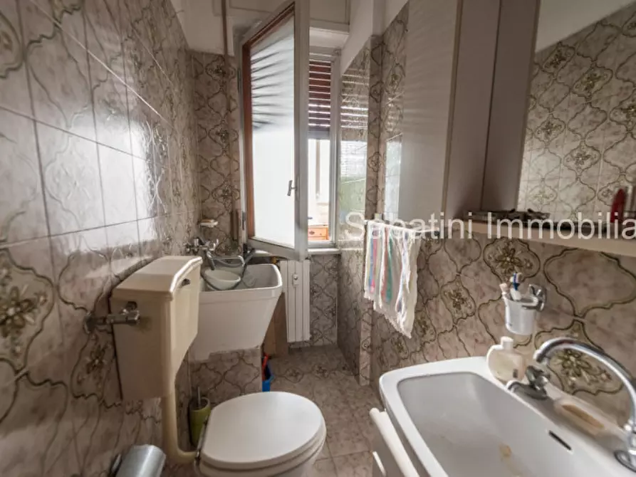 Immagine 27 di Appartamento in vendita  in Viale Regina Margherita, 59 a Pescara