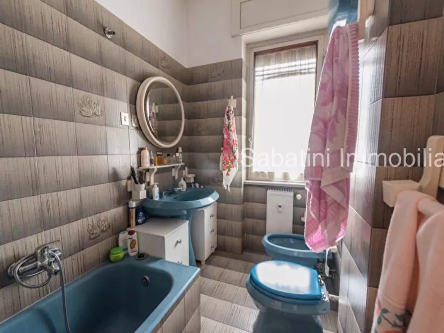 Immagine 28 di Appartamento in vendita  in Viale Regina Margherita, 59 a Pescara