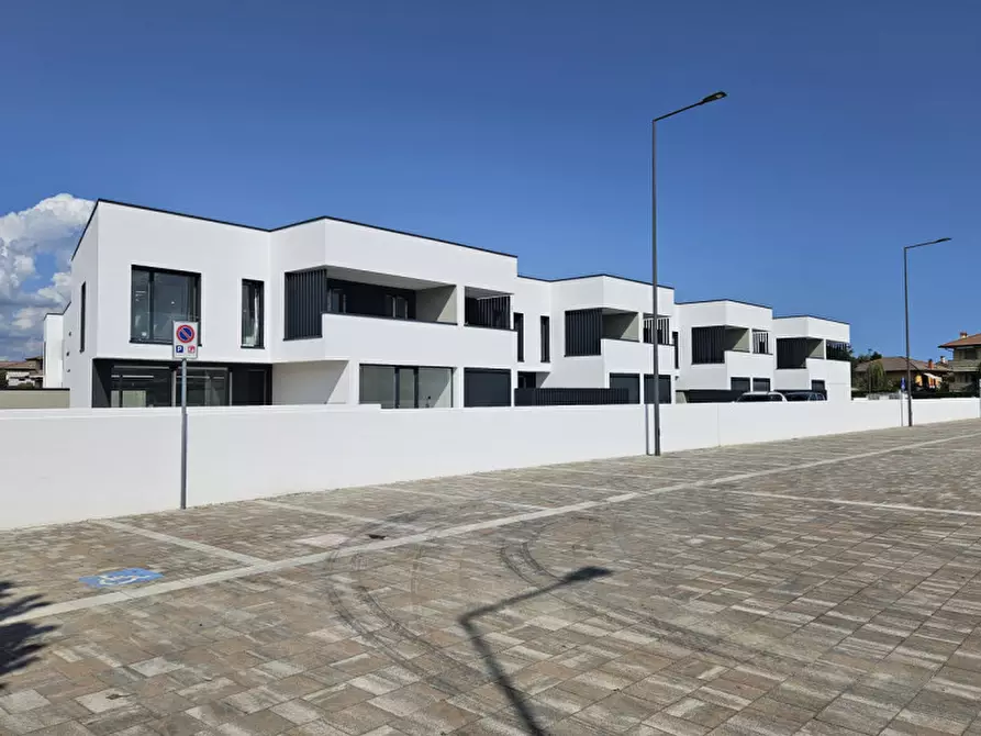 Immagine 5 di Villetta a schiera in vendita  in Via dei salici a Vigonovo