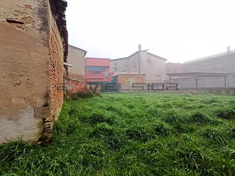 Immagine 3 di Rustico / casale in vendita  in Corso Risorgimento n. 160 Porto Viro a Porto Viro