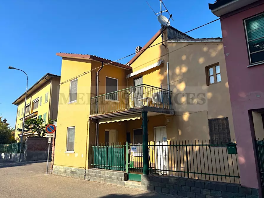 Immagine 17 di Villetta a schiera in vendita  in via Erbognetta n° 120 a Sannazzaro De' Burgondi