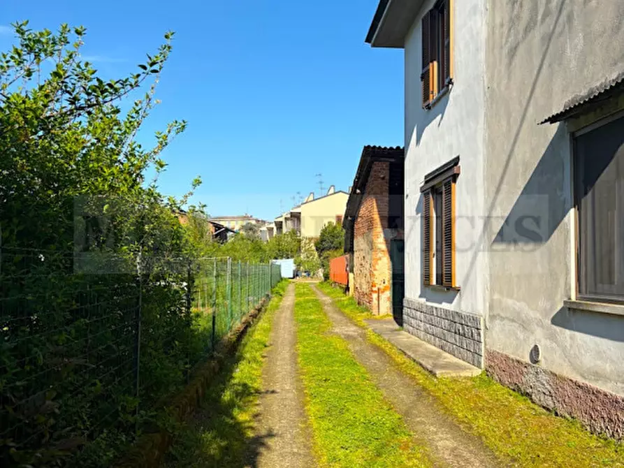 Immagine 18 di Villetta a schiera in vendita  in via Erbognetta n° 120 a Sannazzaro De' Burgondi