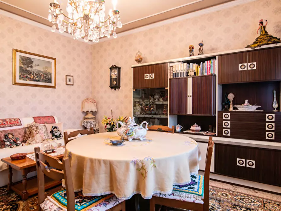 Immagine 5 di Casa indipendente in vendita  in Via dei Tigli a Abano Terme