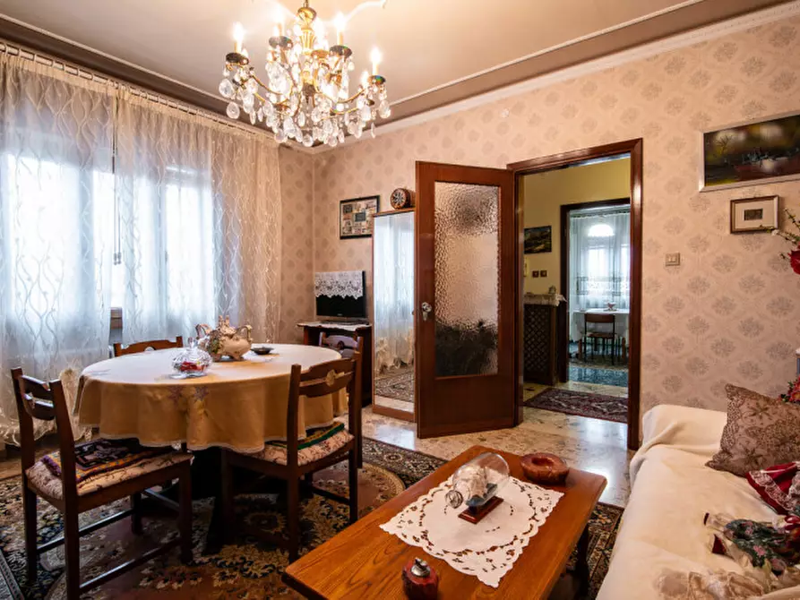 Immagine 6 di Casa indipendente in vendita  in Via dei Tigli a Abano Terme