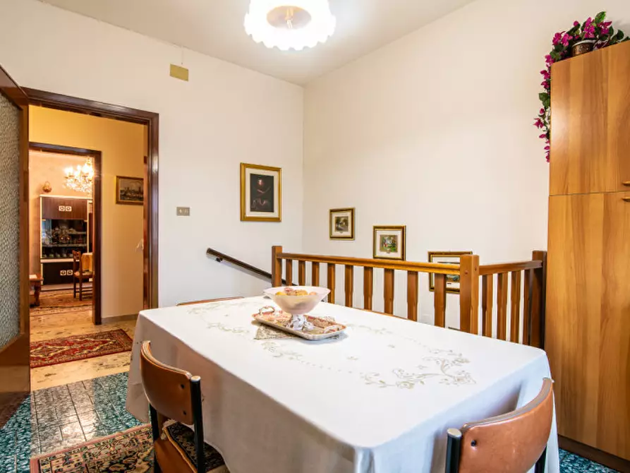 Immagine 8 di Casa indipendente in vendita  in Via dei Tigli a Abano Terme