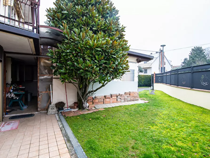 Immagine 26 di Casa indipendente in vendita  in Via dei Tigli a Abano Terme