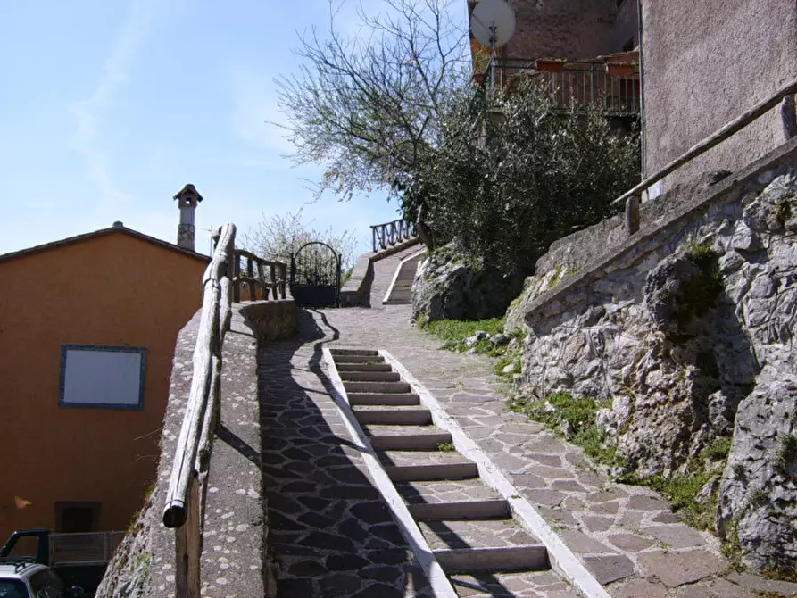 Immagine 12 di Casa indipendente in vendita  in Via Provinciale a Saracinesco