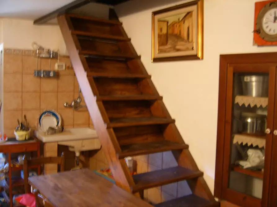 Immagine 15 di Casa indipendente in vendita  in Via Provinciale a Saracinesco