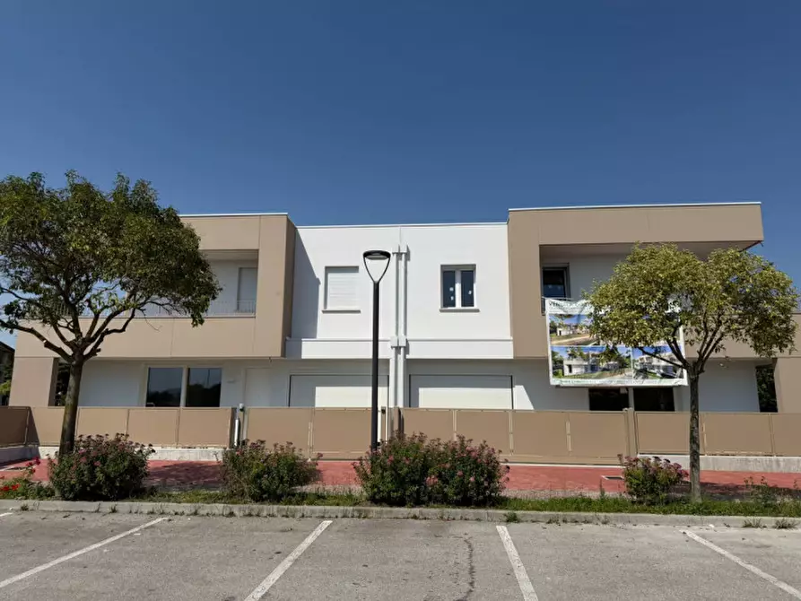 Immagine 4 di Casa quadrifamiliare in vendita  in via Degli Aceri a Abano Terme