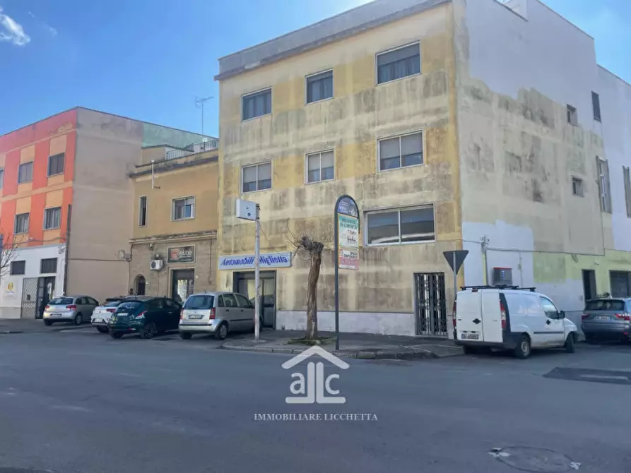 Immagine 1 di Negozio in vendita  in via kennedy 74 a Trepuzzi