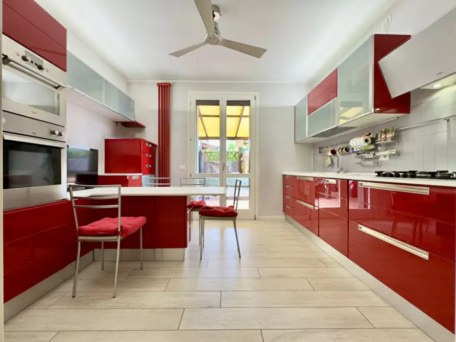 Immagine 12 di Casa trifamiliare in vendita  in Via Grazia Deledda a Selvazzano Dentro