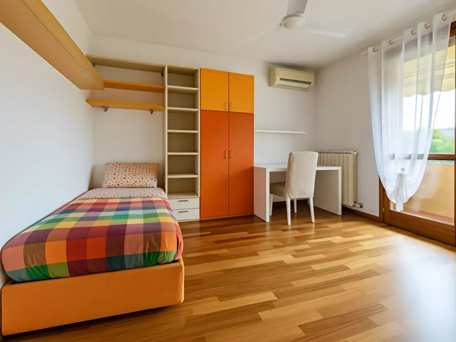 Immagine 25 di Casa trifamiliare in vendita  in Via Grazia Deledda a Selvazzano Dentro