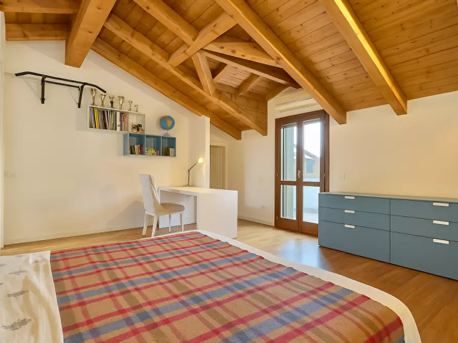 Immagine 30 di Casa trifamiliare in vendita  in Via Grazia Deledda a Selvazzano Dentro