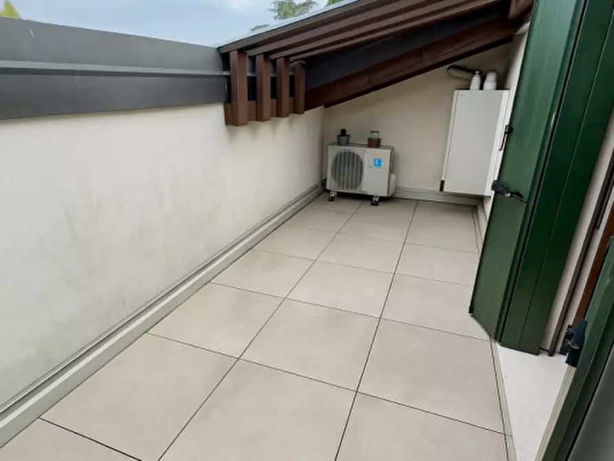 Immagine 36 di Casa trifamiliare in vendita  in Via Grazia Deledda a Selvazzano Dentro