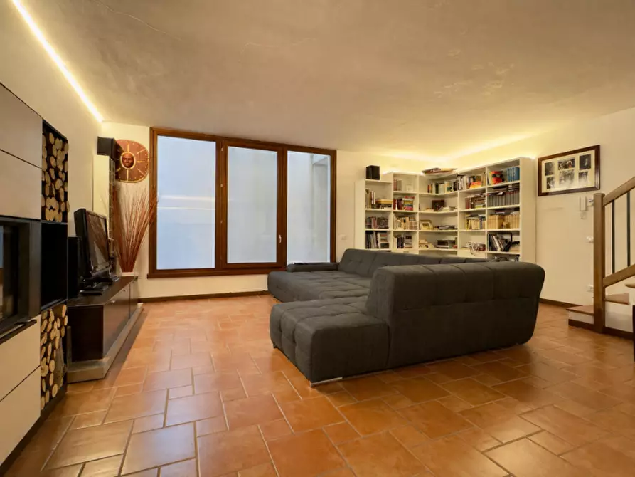 Immagine 42 di Casa trifamiliare in vendita  in Via Grazia Deledda a Selvazzano Dentro