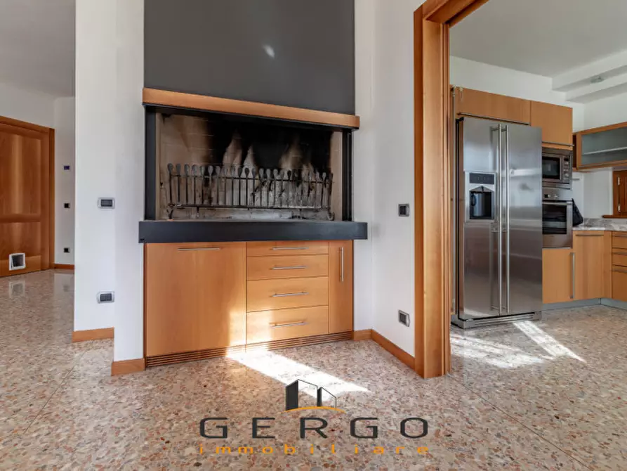 Immagine 11 di Villa in vendita  in Via Berretta a Montebelluna