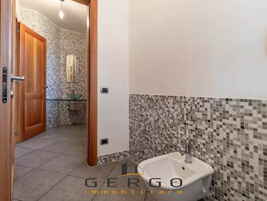 Immagine 18 di Villa in vendita  in Via Berretta a Montebelluna