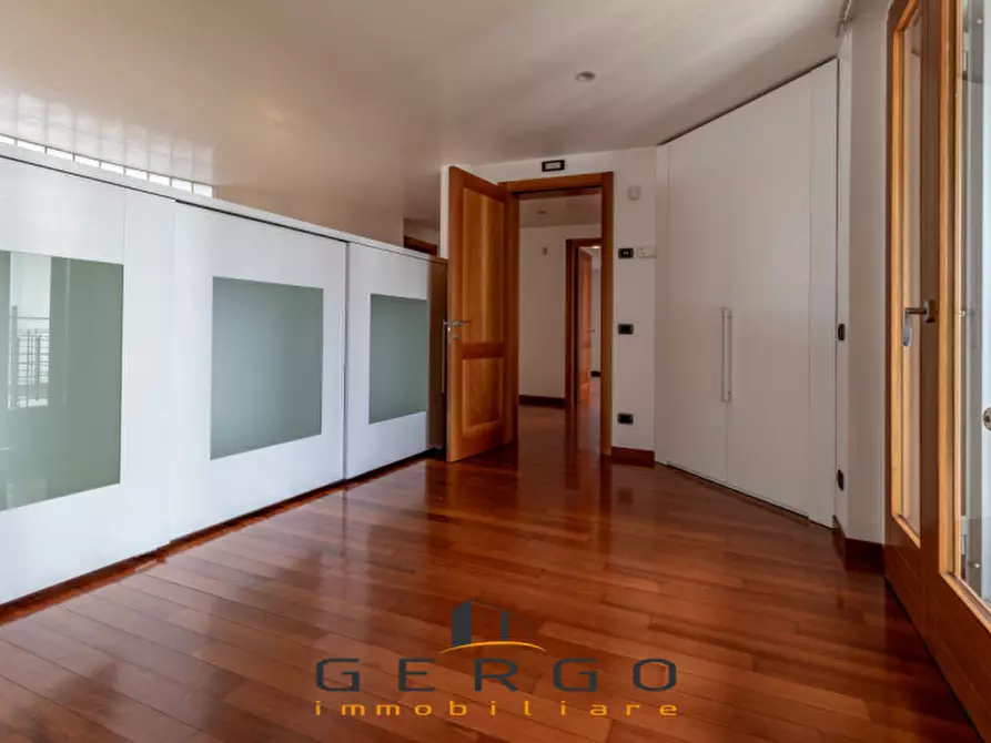 Immagine 22 di Villa in vendita  in Via Berretta a Montebelluna