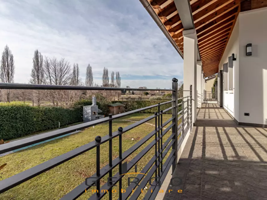 Immagine 45 di Villa in vendita  in Via Berretta a Montebelluna