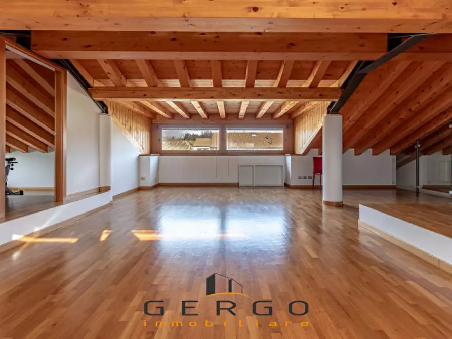 Immagine 49 di Villa in vendita  in Via Berretta a Montebelluna