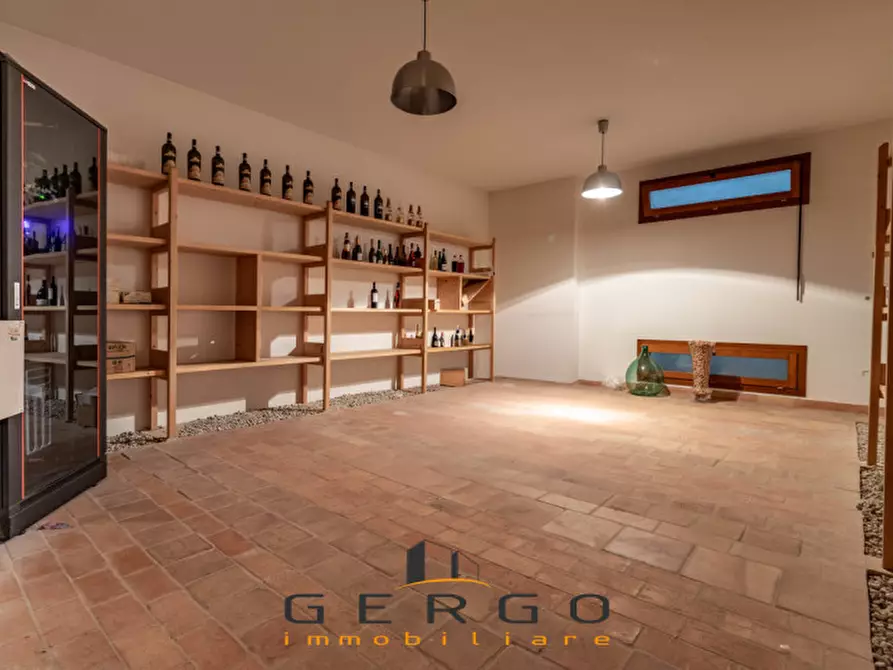 Immagine 65 di Villa in vendita  in Via Berretta a Montebelluna