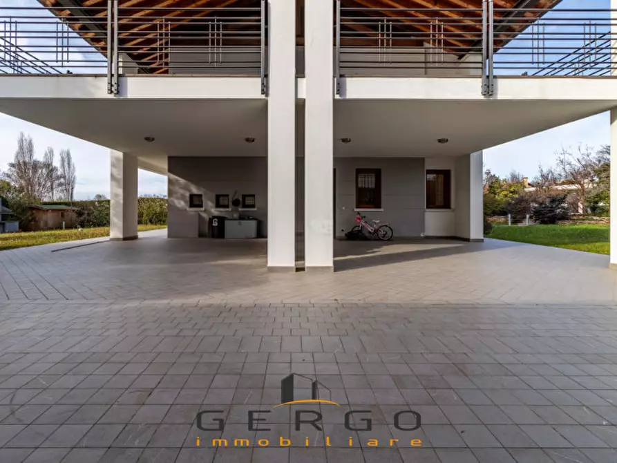 Immagine 67 di Villa in vendita  in Via Berretta a Montebelluna