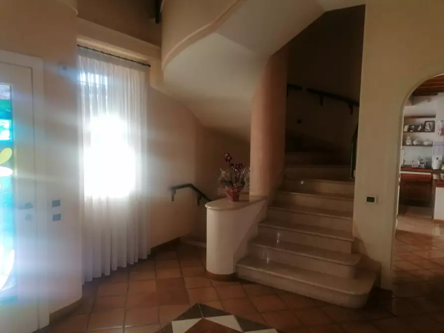 Immagine 23 di Villa in vendita  in via san rocco a Rovato