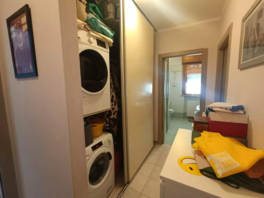 Immagine 17 di Appartamento in vendita  in Piazza Golda Meir a Parma