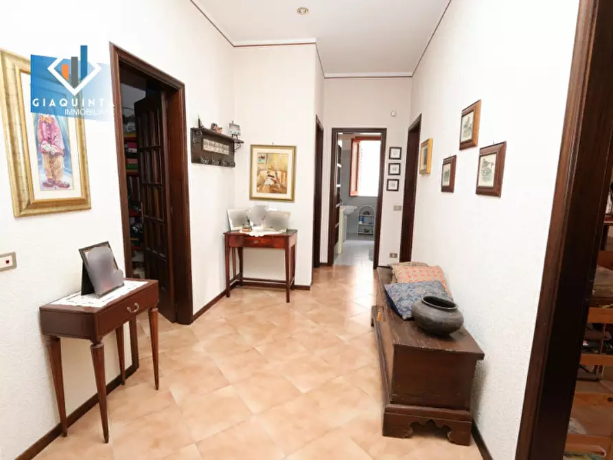 Immagine 5 di Appartamento in vendita  in Via Teocrito n.34 a Palagonia