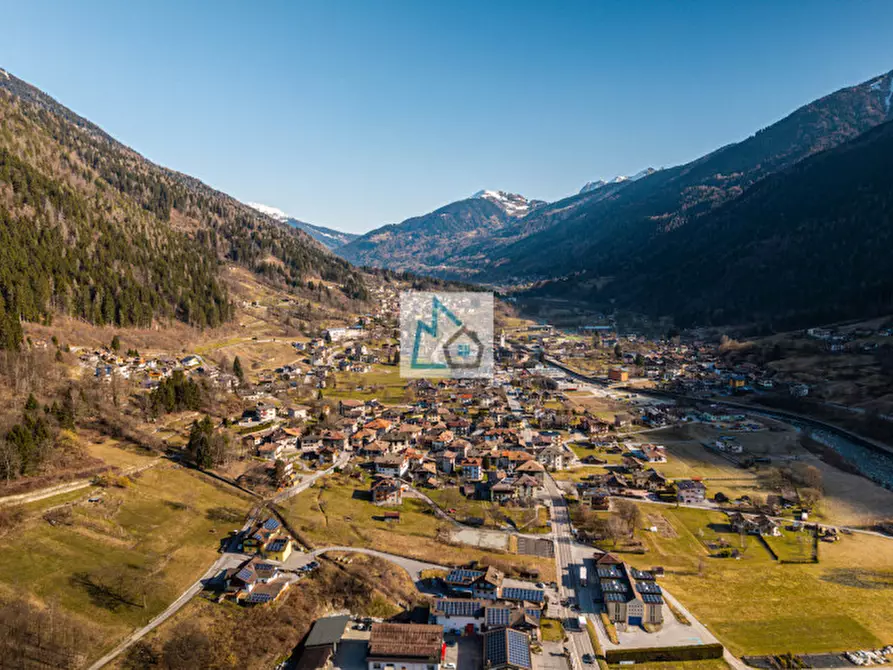 Immagine 3 di Villa in vendita  in Borzago a Spiazzo