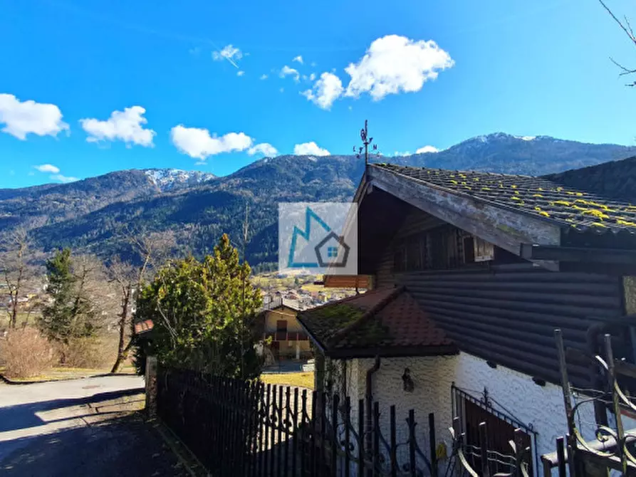 Immagine 11 di Villa in vendita  in Borzago a Spiazzo