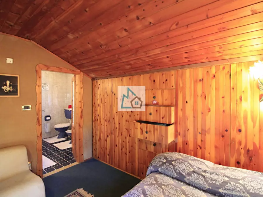 Immagine 20 di Villa in vendita  in Borzago a Spiazzo