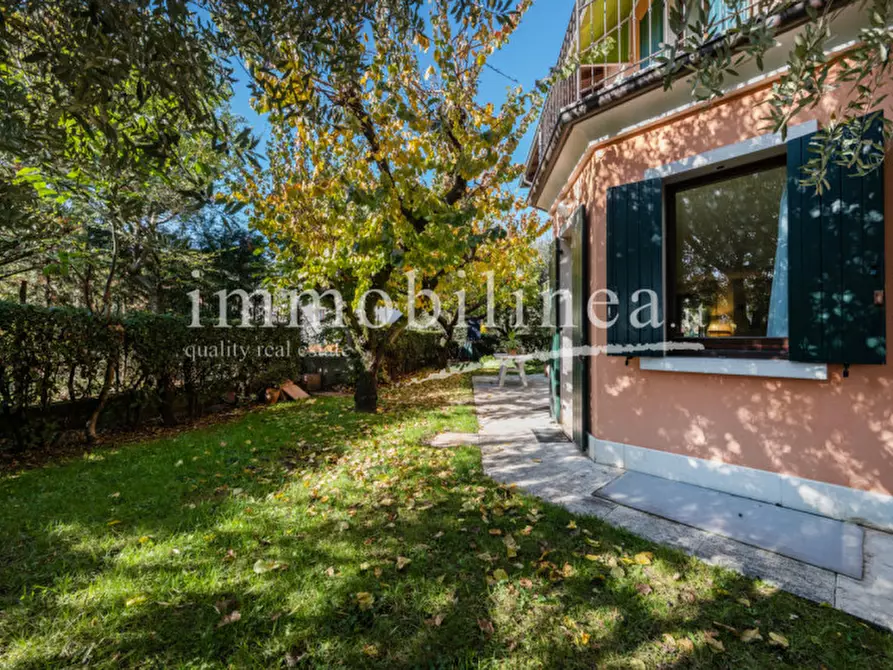 Immagine 2 di Villa in vendita  in VIA CA` BRUSA` a Cavaion Veronese