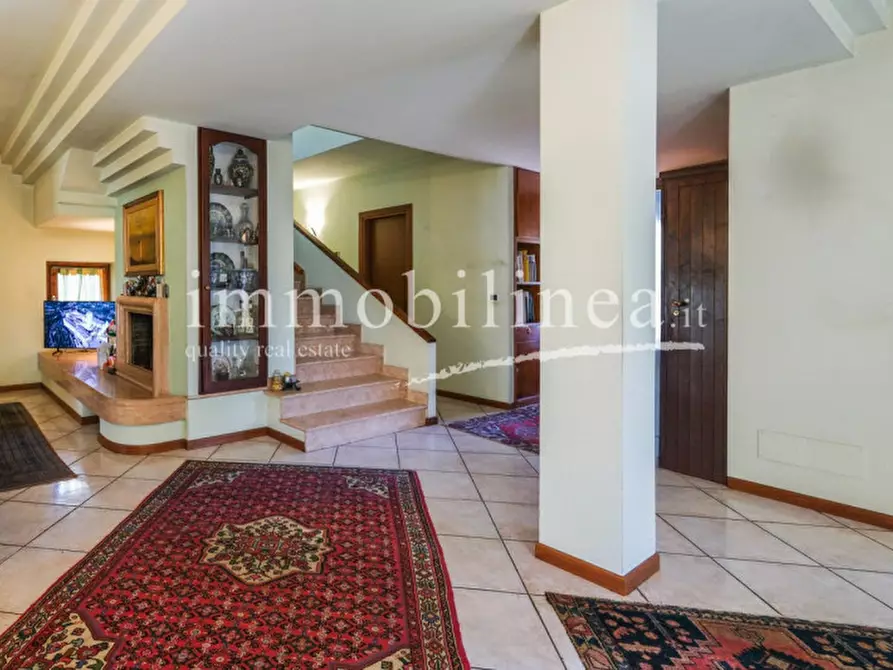 Immagine 3 di Villa in vendita  in VIA CA` BRUSA` a Cavaion Veronese