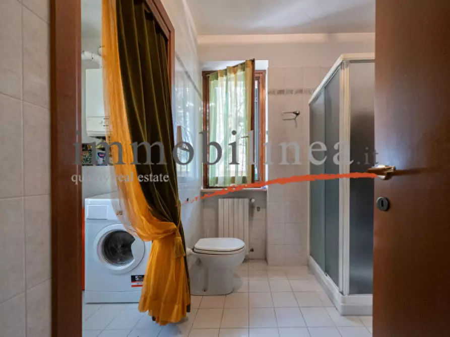 Immagine 5 di Villa in vendita  a Cavaion Veronese