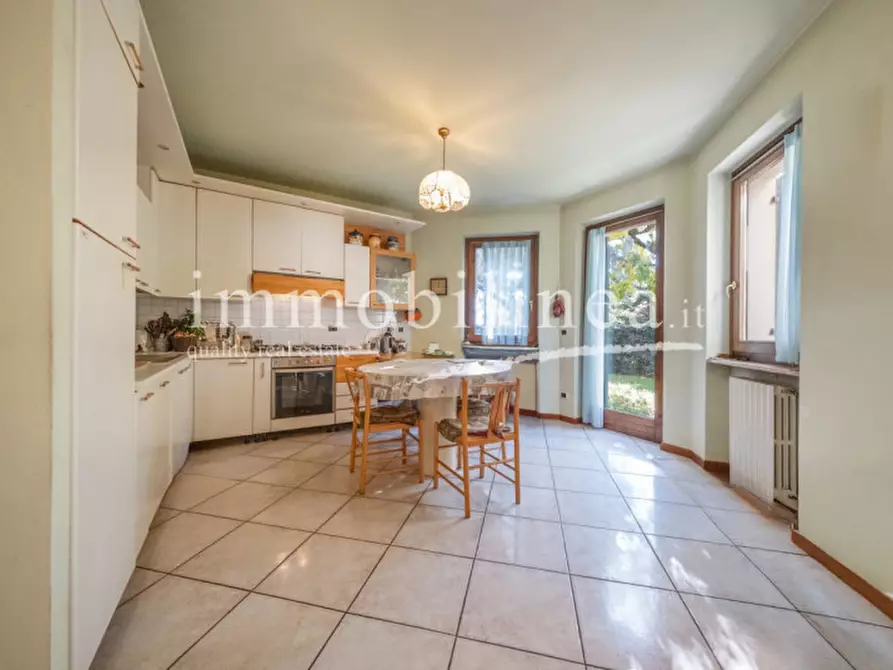 Immagine 6 di Villa in vendita  in VIA CA` BRUSA` a Cavaion Veronese