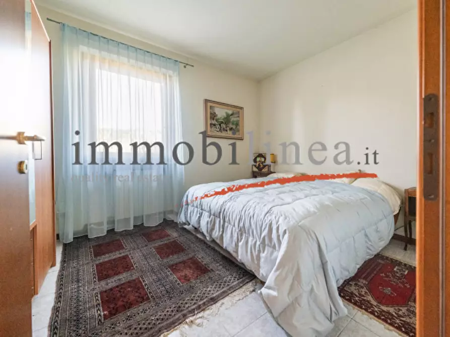 Immagine 11 di Villa in vendita  a Cavaion Veronese