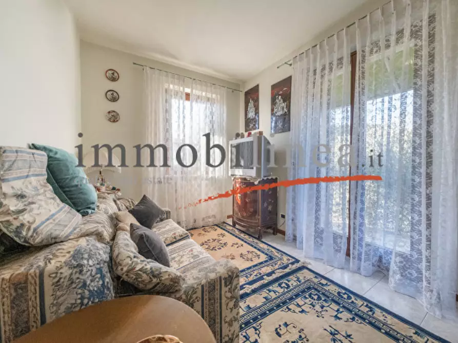 Immagine 12 di Villa in vendita  a Cavaion Veronese