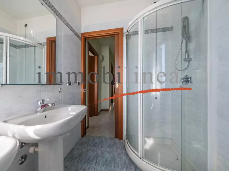 Immagine 14 di Villa in vendita  a Cavaion Veronese