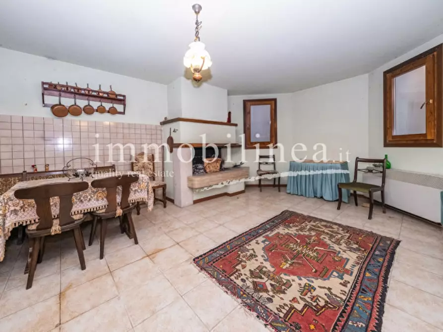 Immagine 15 di Villa in vendita  in VIA CA` BRUSA` a Cavaion Veronese