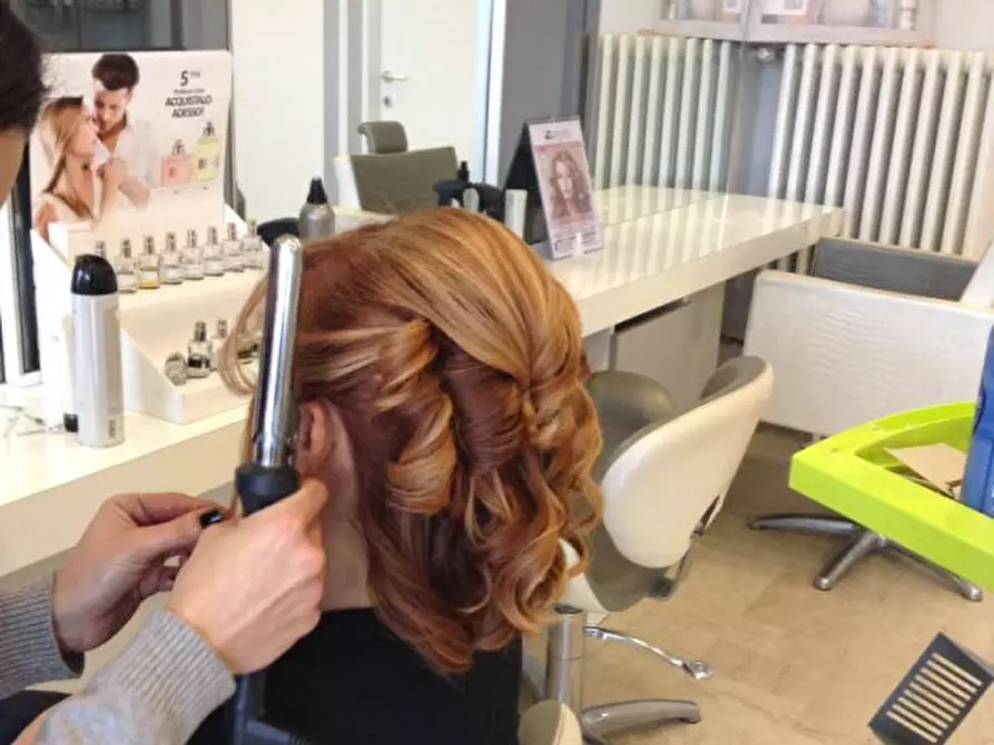 Immagine 18 di Attività commerciale in vendita  in via carducci a Castenedolo