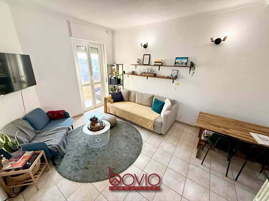 Immagine 3 di Appartamento in vendita  in STRADA SAN MAURO 90 a Torino