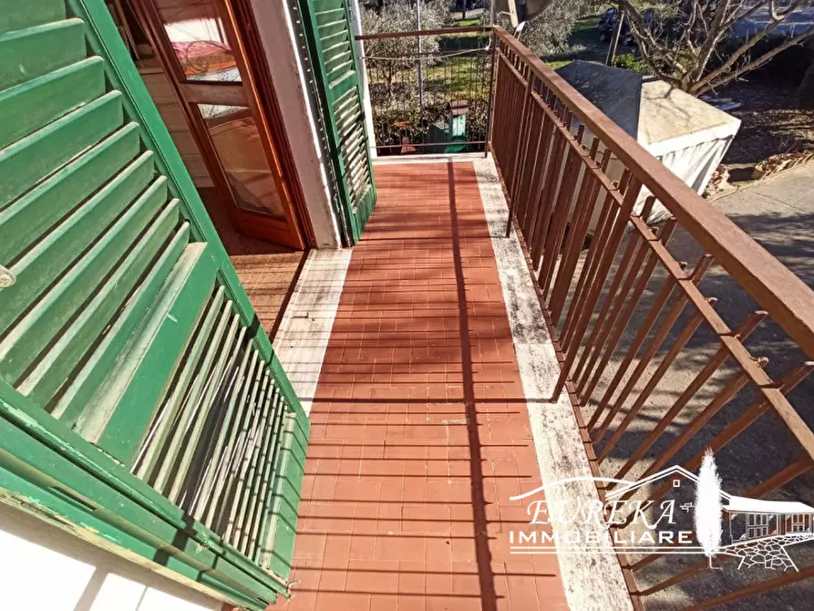 Immagine 46 di Casa bifamiliare in vendita  in PUCCIARELLI VIA CRISTOFORO COLOMBO a Castiglione Del Lago