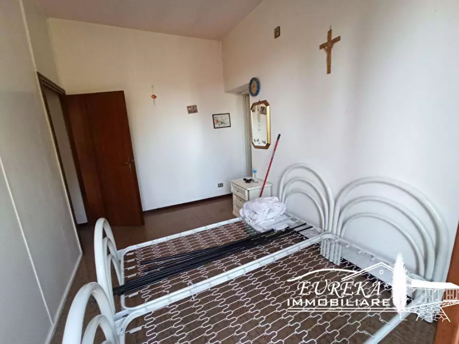 Immagine 49 di Casa bifamiliare in vendita  in PUCCIARELLI VIA CRISTOFORO COLOMBO a Castiglione Del Lago