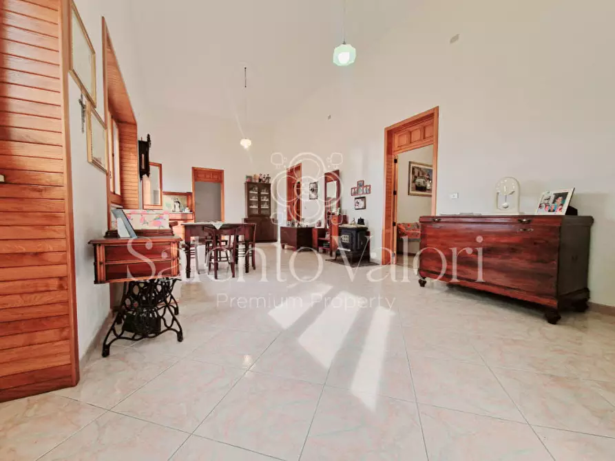 Immagine 5 di Villa in vendita  in Via Provinciale Tuglie 13 a Parabita