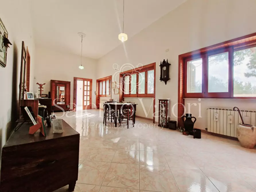 Immagine 11 di Villa in vendita  in Via Provinciale Tuglie 13 a Parabita