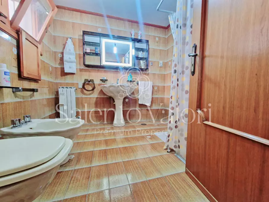 Immagine 23 di Villa in vendita  in Via Provinciale Tuglie 13 a Parabita