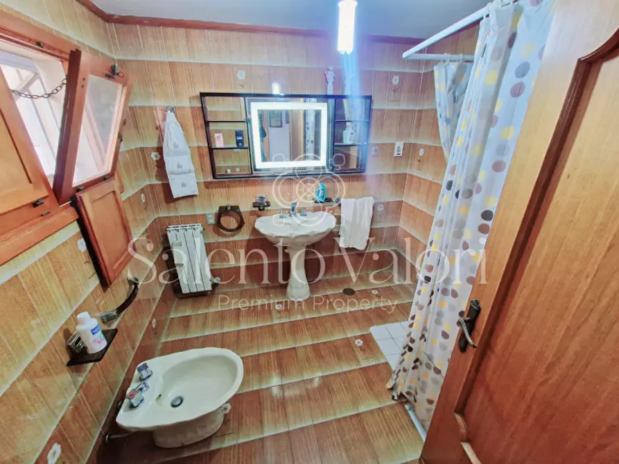 Immagine 24 di Villa in vendita  in Via Provinciale Tuglie 13 a Parabita