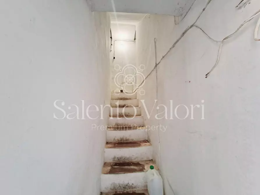 Immagine 37 di Villa in vendita  in Via Provinciale Tuglie 13 a Parabita