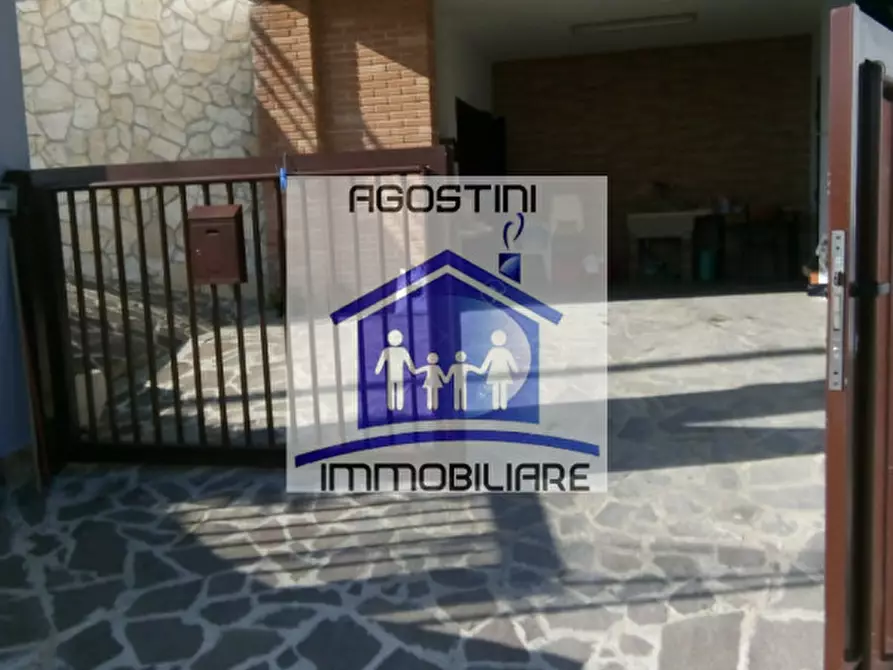 Immagine 20 di Casa indipendente in vendita  a Civitella Del Tronto